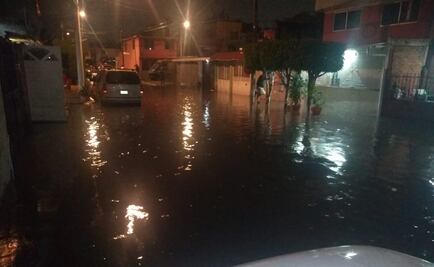 Brigadas ayudan a familias afectadas por lluvias en Iztapalapa