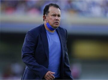 Juan Reynoso habría renunciado a Cruz Azul tras los cambios en la directiva