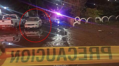 Muere familia en automóvil tras quedar atrapados durante tormenta en Aguascalientes; entre ellos, un bebé