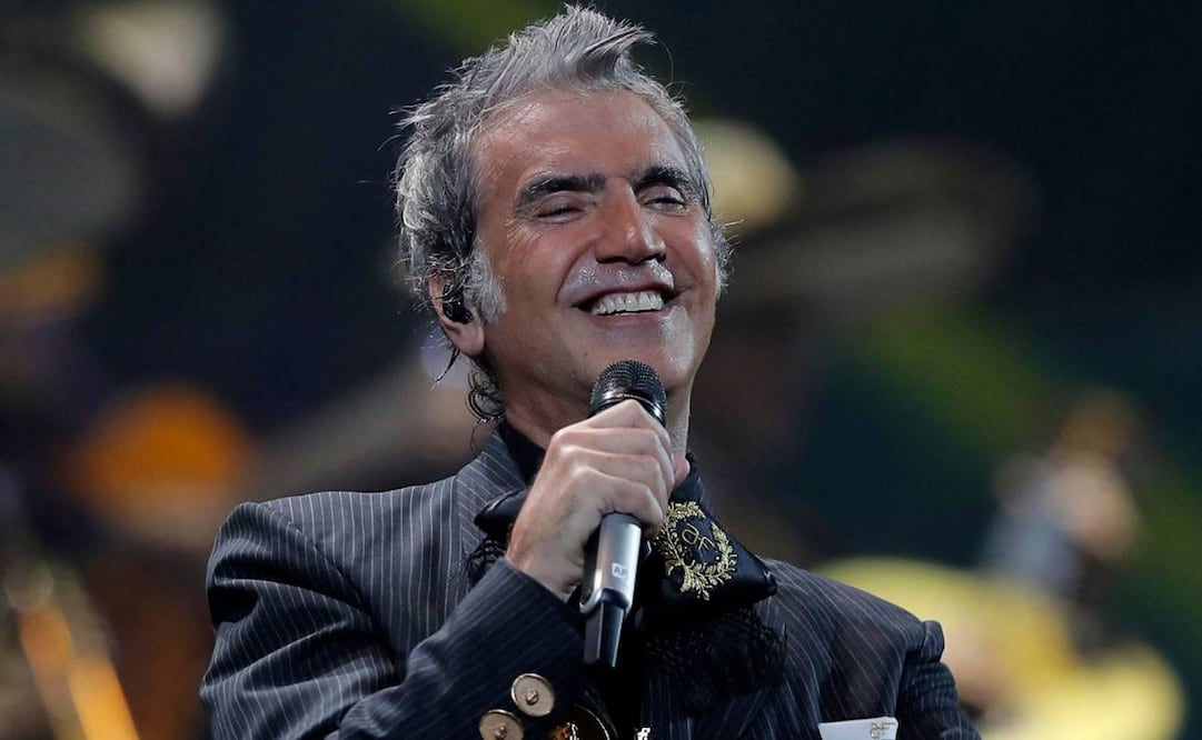 El comportamiento del cantante da de qué hablar en redes. Foto: AFP.