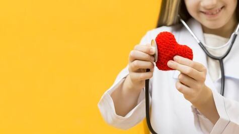 Protege tu corazón; 5 consejos para frenar el endurecimiento arterial por calcio, según cardiólogo