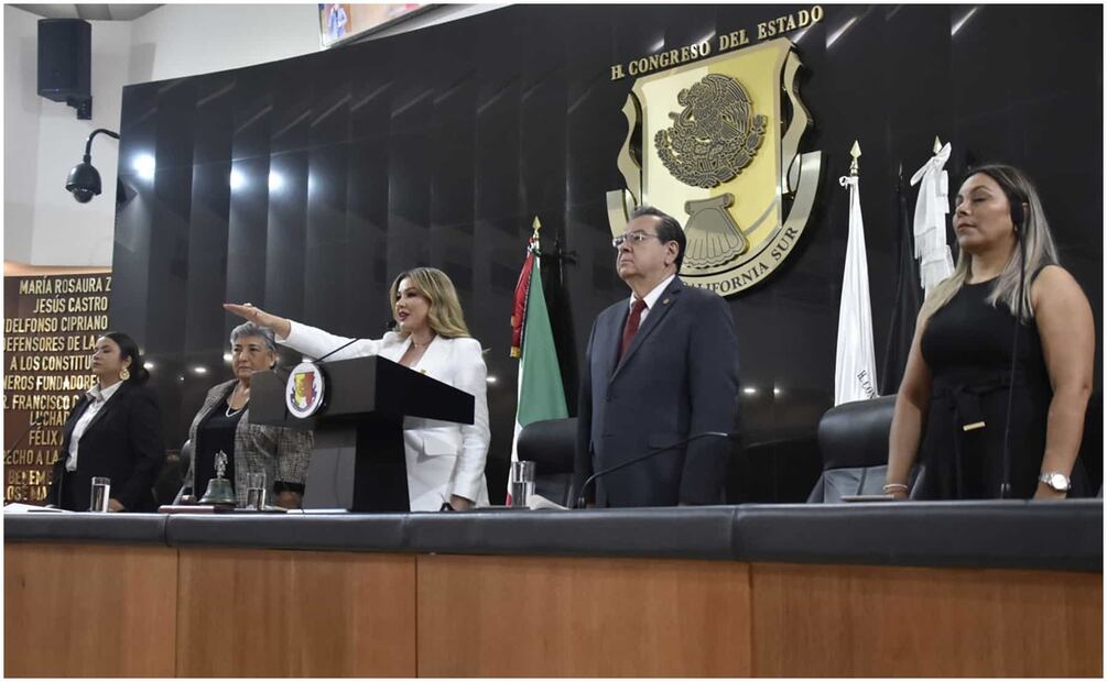 En medio de protestas contra Reforma Judicial, instalan XVII Legislatura del Congreso de BCS. Foto: Especial