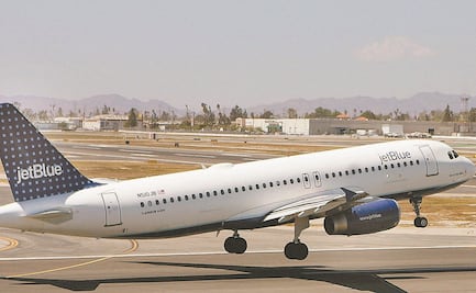 EU sanciona a JetBlue por retrasos en su vuelos; multa, un aviso para la industria de las aerolíneas