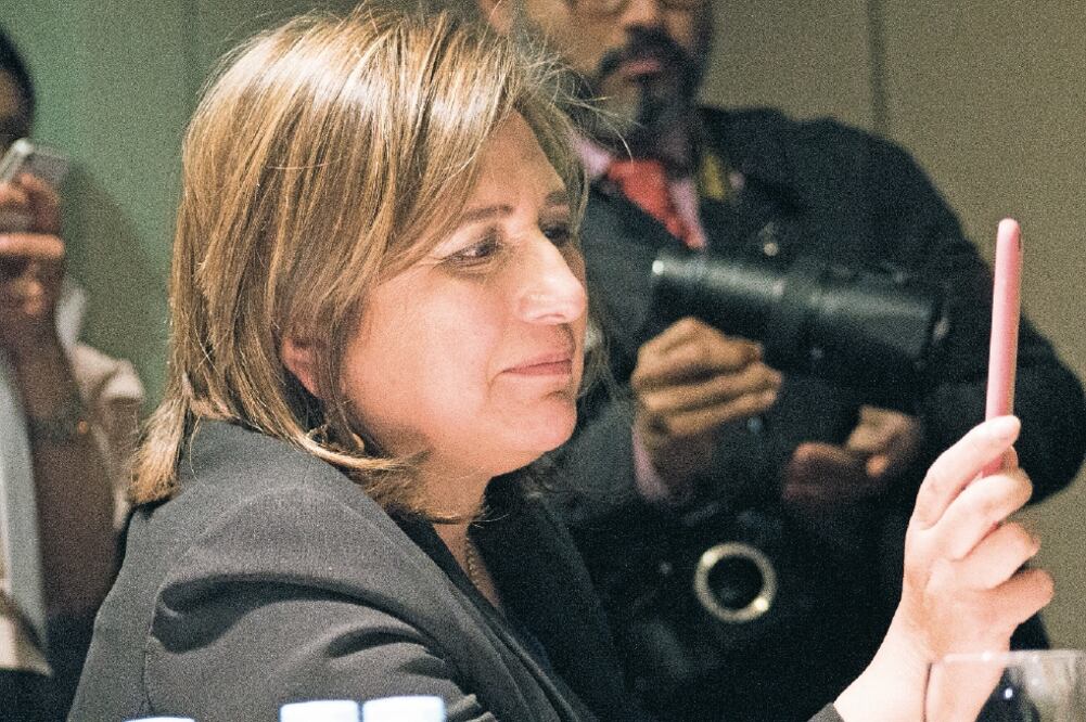 Si recibo una instrucción del organismo electoral a cerca de dejar de utilizar las redes sociales, la voy a acatar, afirma la delegada Xóchitl Gálvez. (JENIFER NAVA. EL UNIVERSAL)