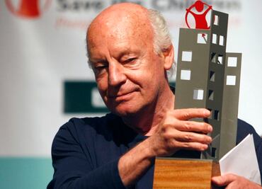 Eduardo Galeano recibe "honoris causa" póstumo de una universidad argentina