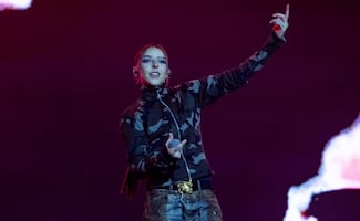 Young Miko agradece a México por su apoyo en el Flow Fest 2025; interpretó canciones de su nuevo álbum