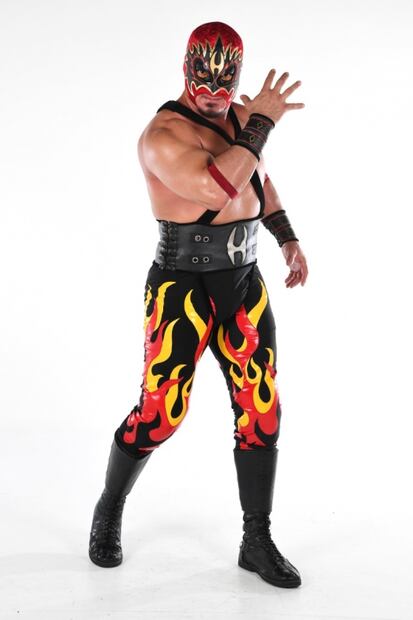 El Satánico revive a los 'Infernales' en la Arena México