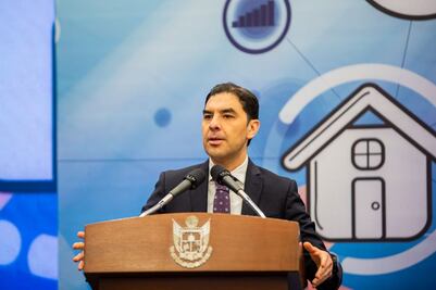 Roberto Moreno Herrera renuncia a la Secretaría del Sistema Nacional Anticorrupción; lo señalan de mal manejo del erario