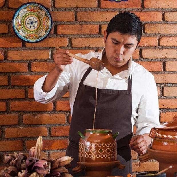 Conoce a Iván Fernando del Razo, cocinero de alma tlaxcalteca