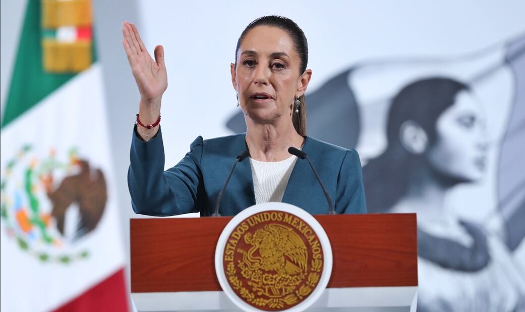 Al destacar la construcción del Tren México-Querétaro, a cargo de la Secretaría de la Defensa Nacional (Sedena), y que ya se lanzaron licitaciones públicas para otras obras, la presidenta Claudia Sheinbaum Pardo reiteró que “el rescate de los trenes de pasajeros va”. Foto: EFE