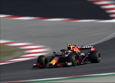Checo Pérez fue nombrado piloto del día en el Gran Premio de Portugal