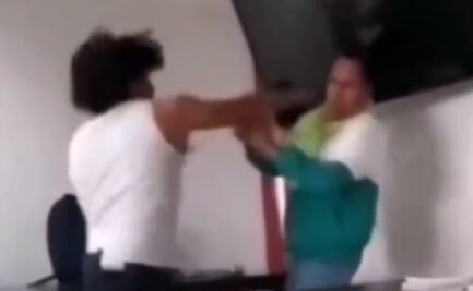 Estudiante golpea a maestro dentro de universidad en Hidalgo; alumnos ya se habían quejado con el rector