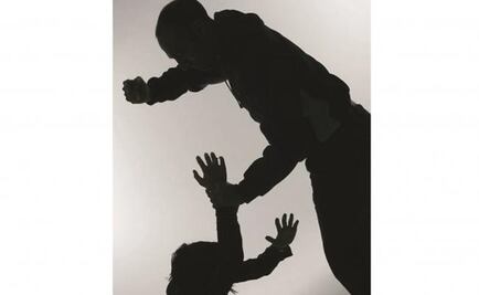 Joven denuncia agresión de su novio a través de Facebook