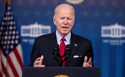 Por variante Omicron, Biden pide a más países donar vacunas contra Covid-19 