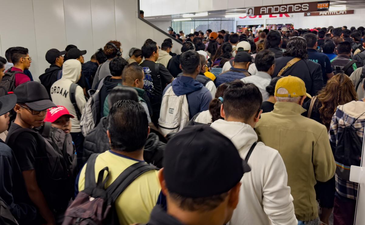 Metro CDMX registra demoras en varias líneas; menos trenes operan por paro escalonado.
Foto: Hugo Salvador / EL UNIVERSAL
