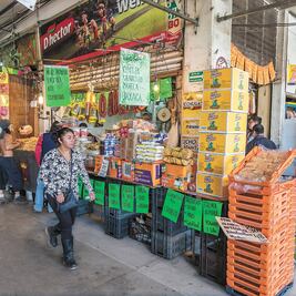 Hieren a mujer; le roban 1 millón
