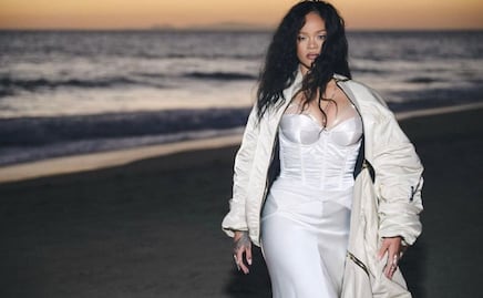 El espectacular look de Rihanna en el Super Bowl