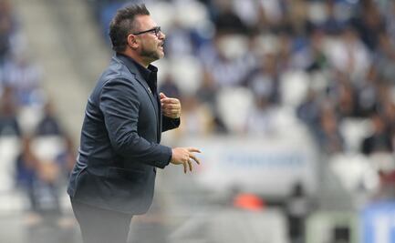 Vamos a sufrir de visita a Santos: Antonio Mohamed
