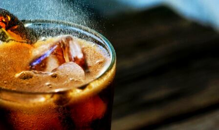 La ingesta de bebidas azucaradas es tres o cuatro veces mayor a lo recomendado en el país: INSP