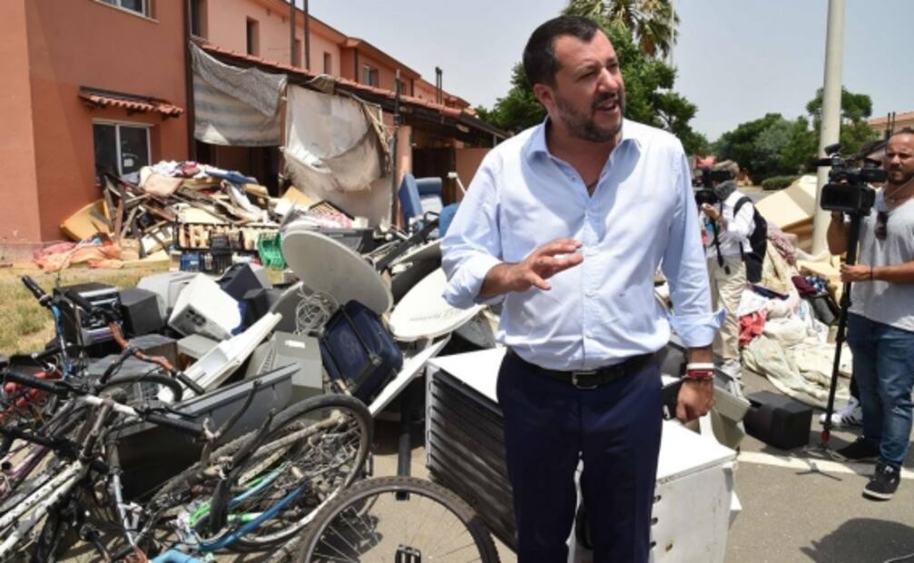 Cierran en Italia el mayor centro para migrantes de Europa