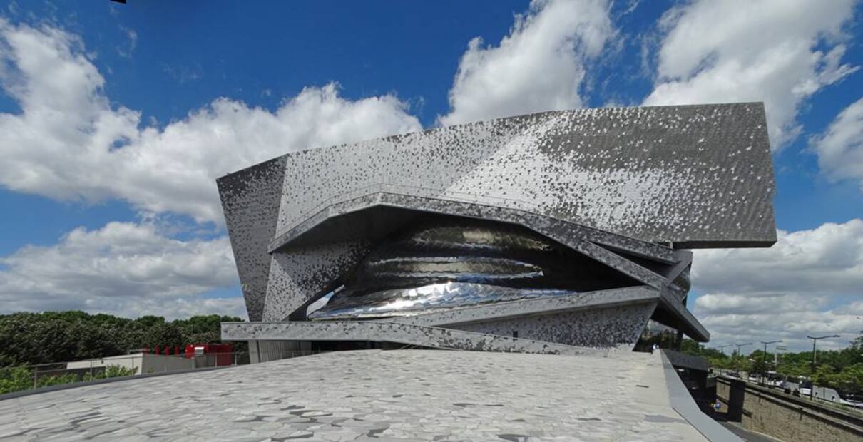 Philharmonie de Paris, en la Cité de la Musique, en el Distrito XIX. Su museo es otro de los atractivos imperdibles. Foto: Fre3darchi. Flickr