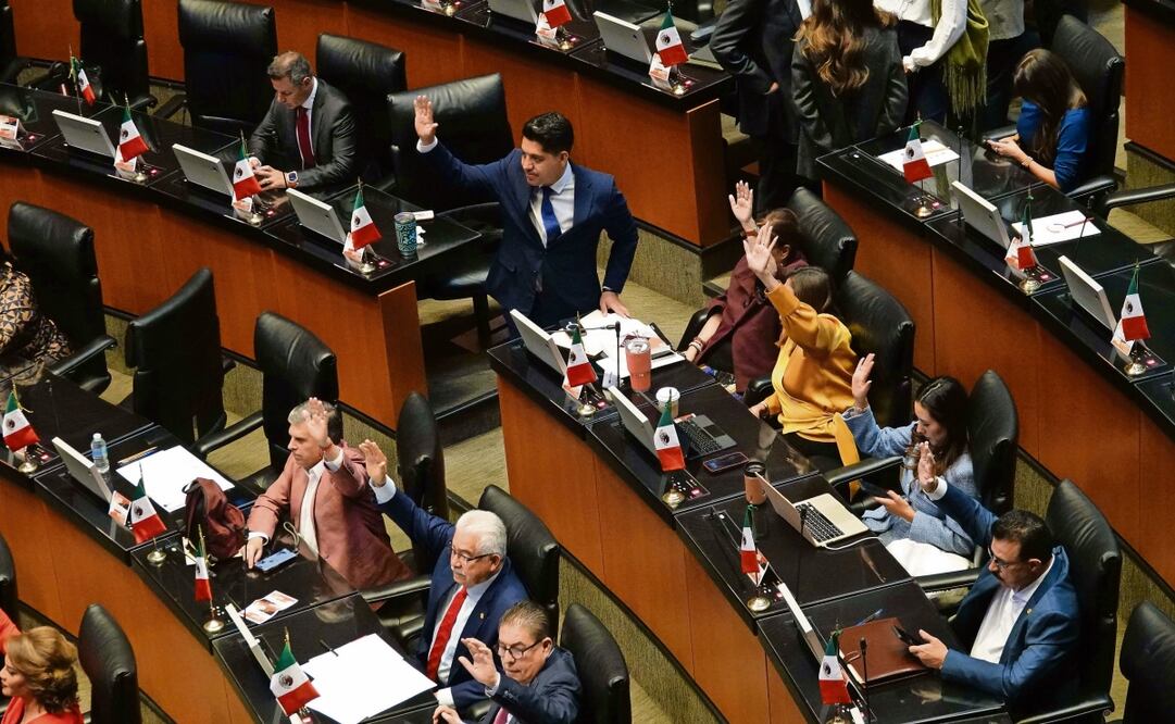 Las bancadas de Morena y sus aliados PT y PVEN en el Senado de la República aceleraron los trabajos para la emisión de la convocatoria para la elección. Foto: Especial