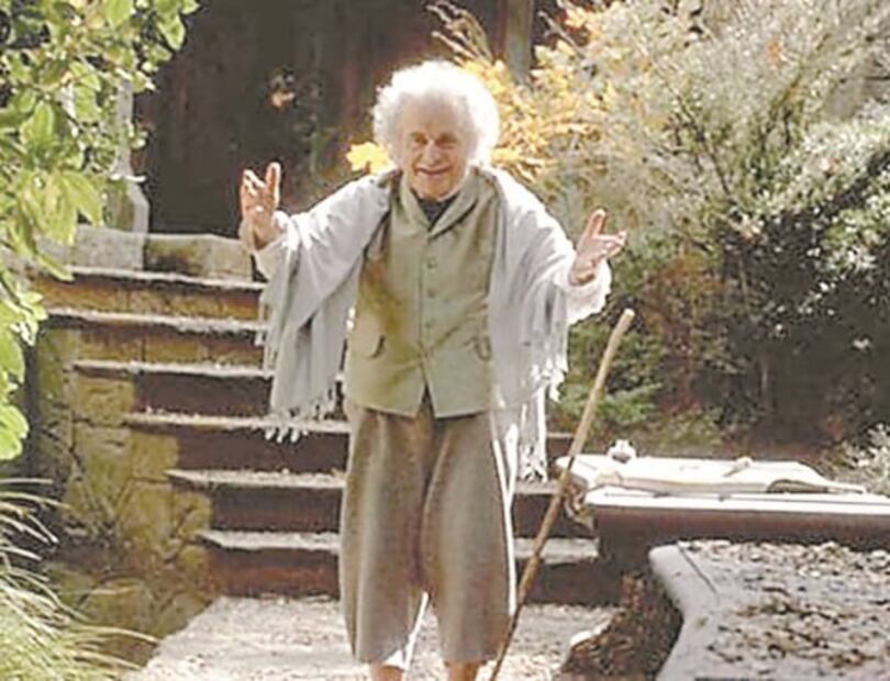 Muere el actor Ian Holm, Bilbo Bolsón en "El señor de los anillos"