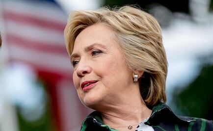 Prensa ve conveniente el cierre de la Fundación Clinton