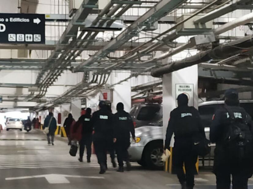 CNTE mantiene campamento en San Lázaro; sí hay acceso a legisladores y empleados