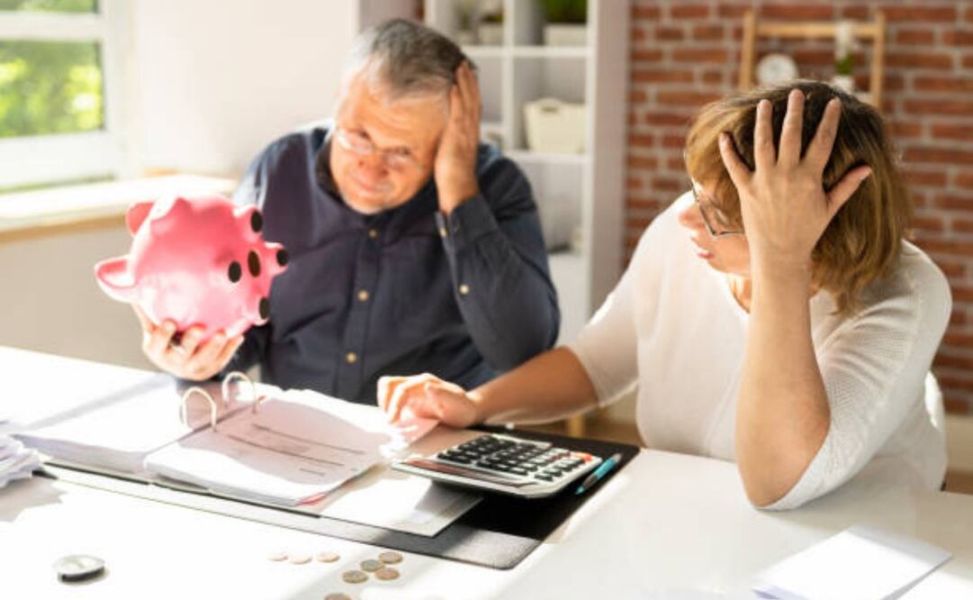 Según el estudio hecho por Ualá, entre las percepciones de los consumidores destaca que seis de cada 10 personas creen que, sin una cuenta bancaria, es imposible obtener financiamiento. Foto: iStock