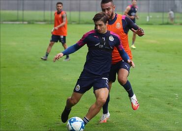 Chivas, con plantel incompleto ante Tigres en la Copa por México