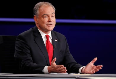 "Da miedo" la idea de que Trump sea comandante en jefe: Kaine