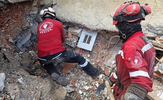 Terremotos en Venezuela: "Mali", símbolo de esperanza para encontrar vidas bajo los escombros; estos son los rescates del binomio 