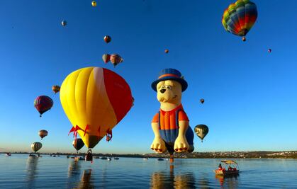 VIDEO: El cielo de León se pinta de colores