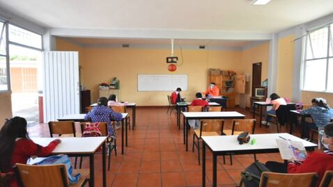 Por pandemia, 270 mil alumnos abandonaron la escuela; reconoce la SEP
