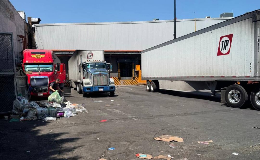 Recuperan vía publica en alcaldía Benito Juárez tras denuncias vecinales (04/03/2025). Foto: Especial