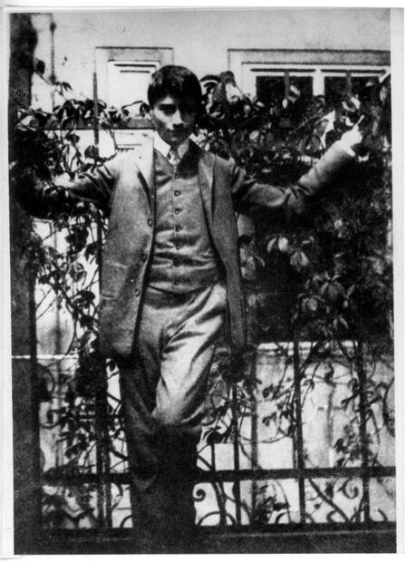 Kafka en la adolescencia, entre 1906-1908. Foto: Kafka Museum