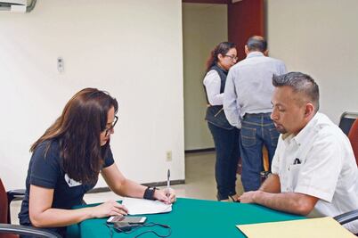 Cirque du Soleil recluta mexicanos deportados de EU