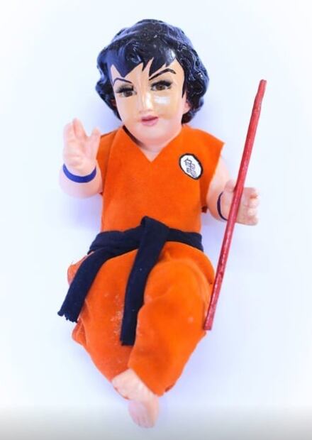 "Customizan" niños dios de Joker, Thundercats y Gokú