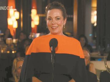 Reina "The Crown" en el Emmy