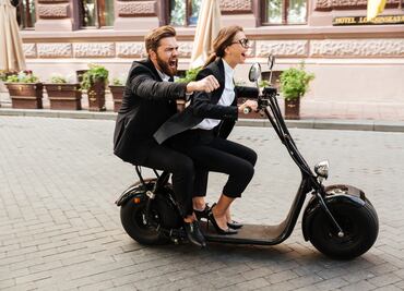 Será obligatorio tramitar licencia para tu scooter y bici eléctrica
