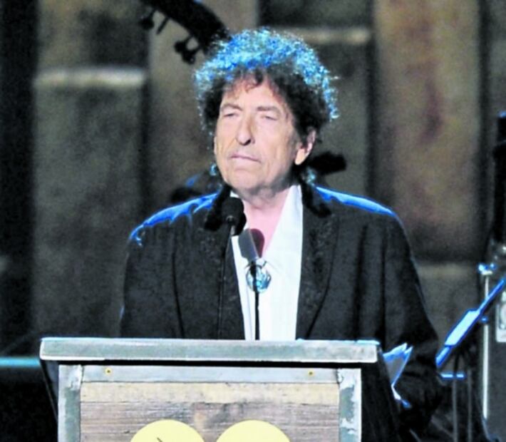 Bob Dylan, 80 años de ser músico, poeta y piedra rodante