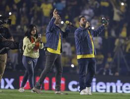 La Banda MS pone a cantar a la afición del América en la Final; Mi mayor anhelo retumba en el estadio Ciudad de los Deportes