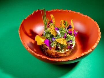 Flores comestibles: primavera puesta en el plato