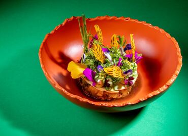 Flores comestibles: primavera puesta en el plato