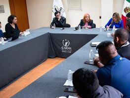 Colectivo de sobrevivientes del caso Ayotzinapa se reúne con Rosario Piedra; CNDH dará acompañamiento
