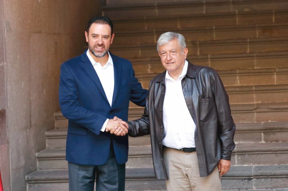 Con el gobernador de Zacatecas, Alejandro Tello, el presidente electo, André s Manuel López Obrador, aseguró que trabajarán de manera conjunta en favor de la ciudadanía del estado. (YADÍN XOLALPA. EL UNIVERSAL)