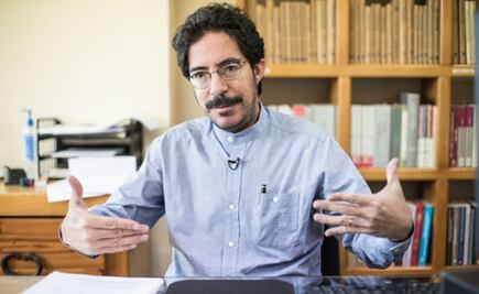 AMLO nombra a Pedro Salmerón como nuevo director del Archivo General Agrario 