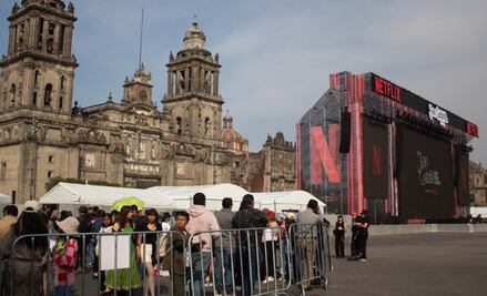 FOTOS: Así se ve el Zócalo de la CDMX horas antes del homenaje a Juan Gabriel