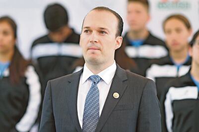 Todorov sobre bloqueos de FMN en Twitter a periodistas: “no manejo redes sociales”